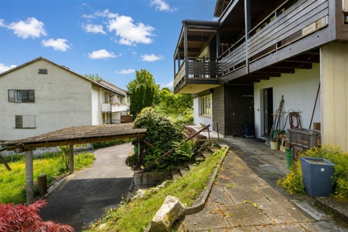 Grosszügiges 8.5-Zimmer-Familienhaus mit viel Platz und Potenzial - 5