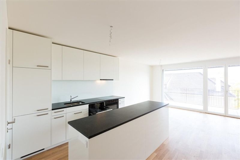 Familienfreundliche 4.5-Zimmerwohnung mit zwei privaten Gartenbereiche - 4