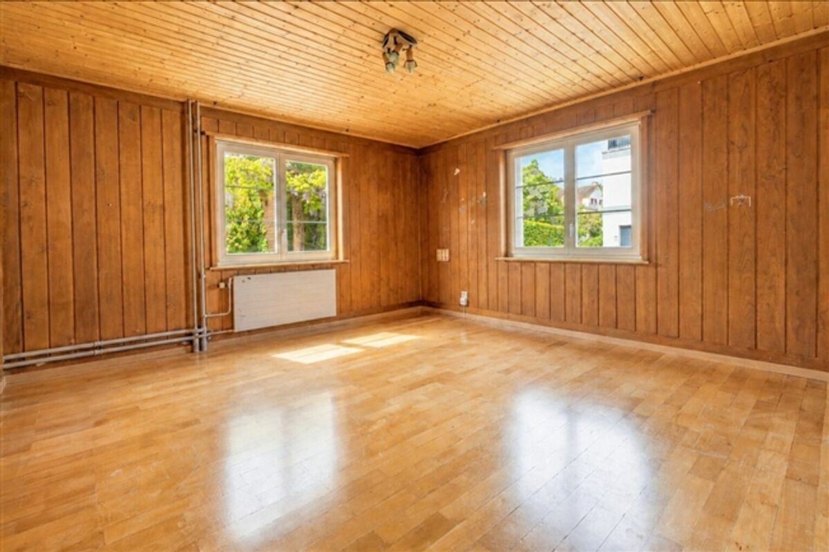 Grosszügiges 8.5-Zimmer-Familienhaus mit viel Platz und Potenzial - 9