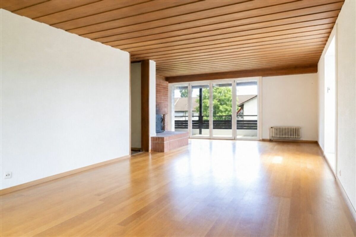 Grosszügiges 8.5-Zimmer-Familienhaus mit viel Platz und Potenzial - 6