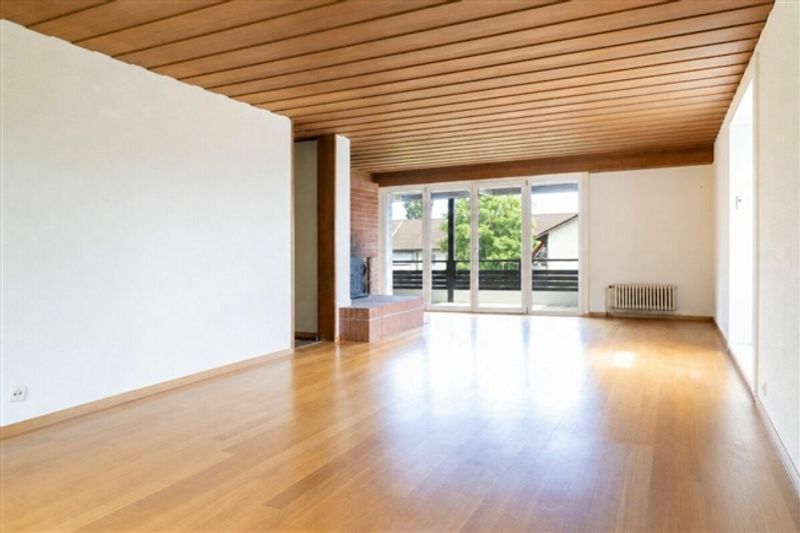 Grosszügiges 8.5-Zimmer-Familienhaus mit viel Platz und Potenzial - 7