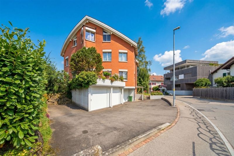 ROOFTOP BAAR - ELEGANTE 4.5 ZIMMER DACHWOHNUNG - 8