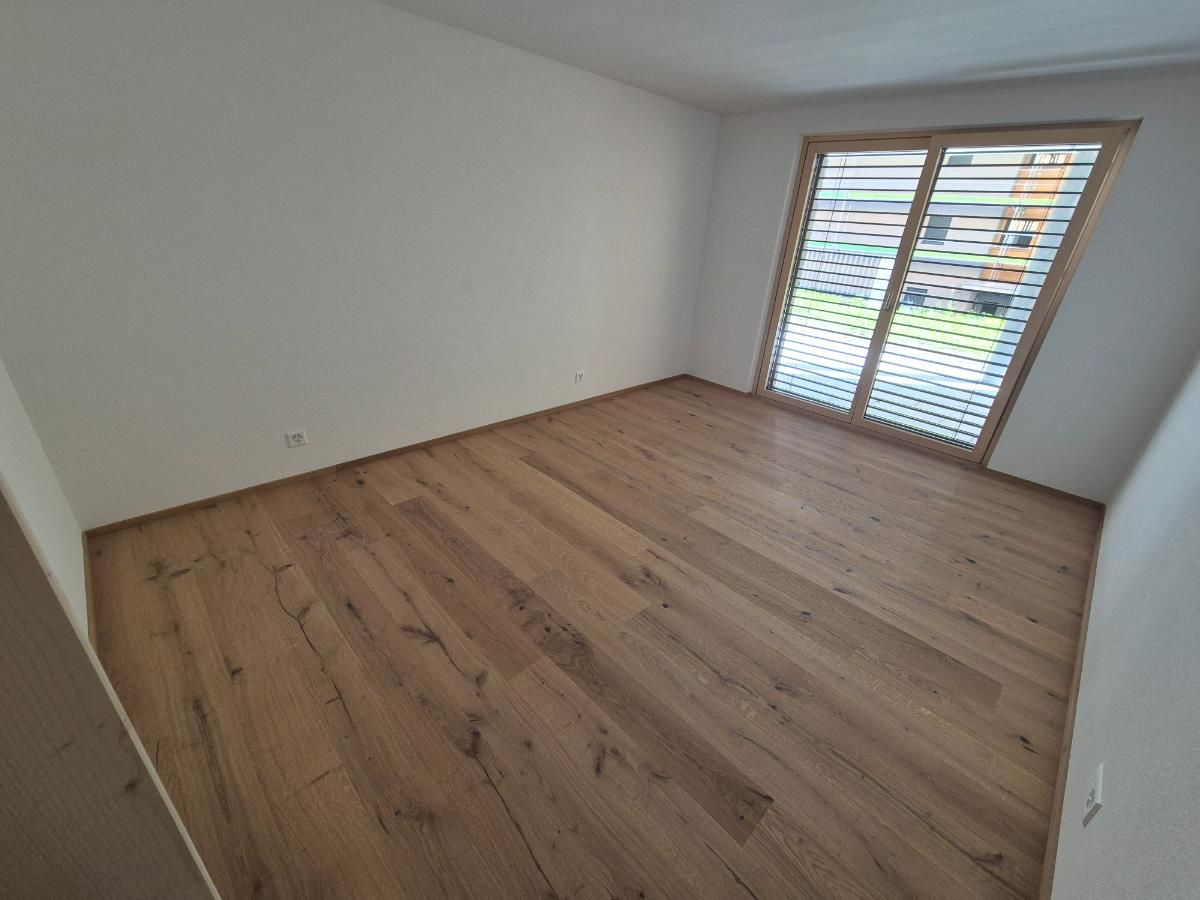 3.5 Zimmer Wohnung - 4