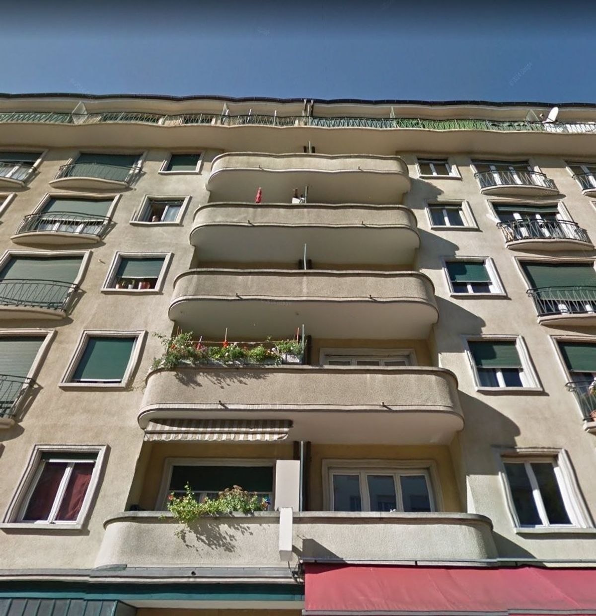 Déposez vos valises aux Charmilles - 0