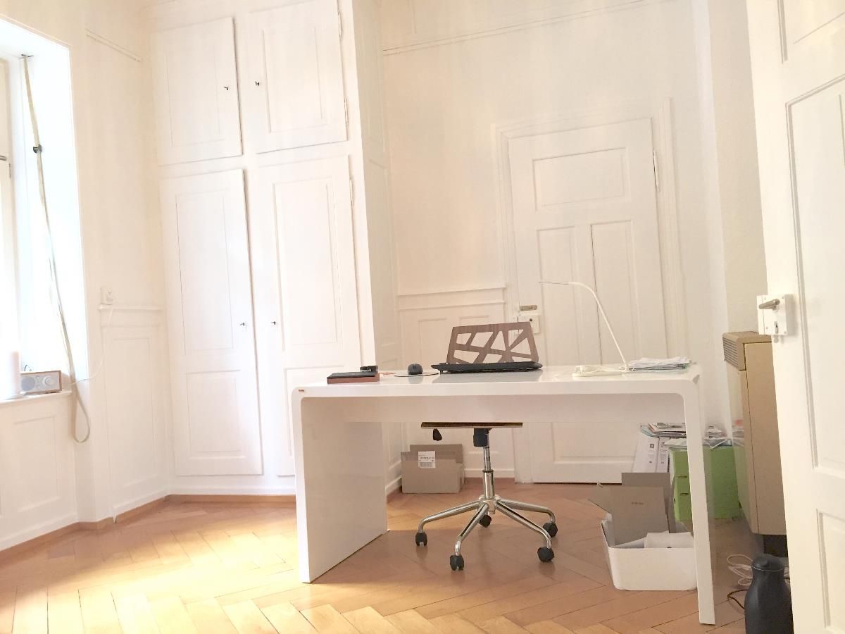Büro - 0