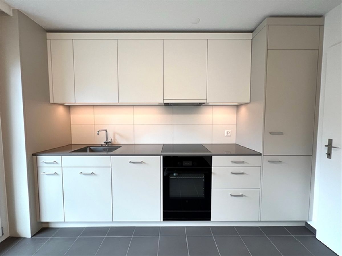 Ruhige Wohnfühloase gesucht frisch sanierte 3.5 Zimmer-Wohnung - 1