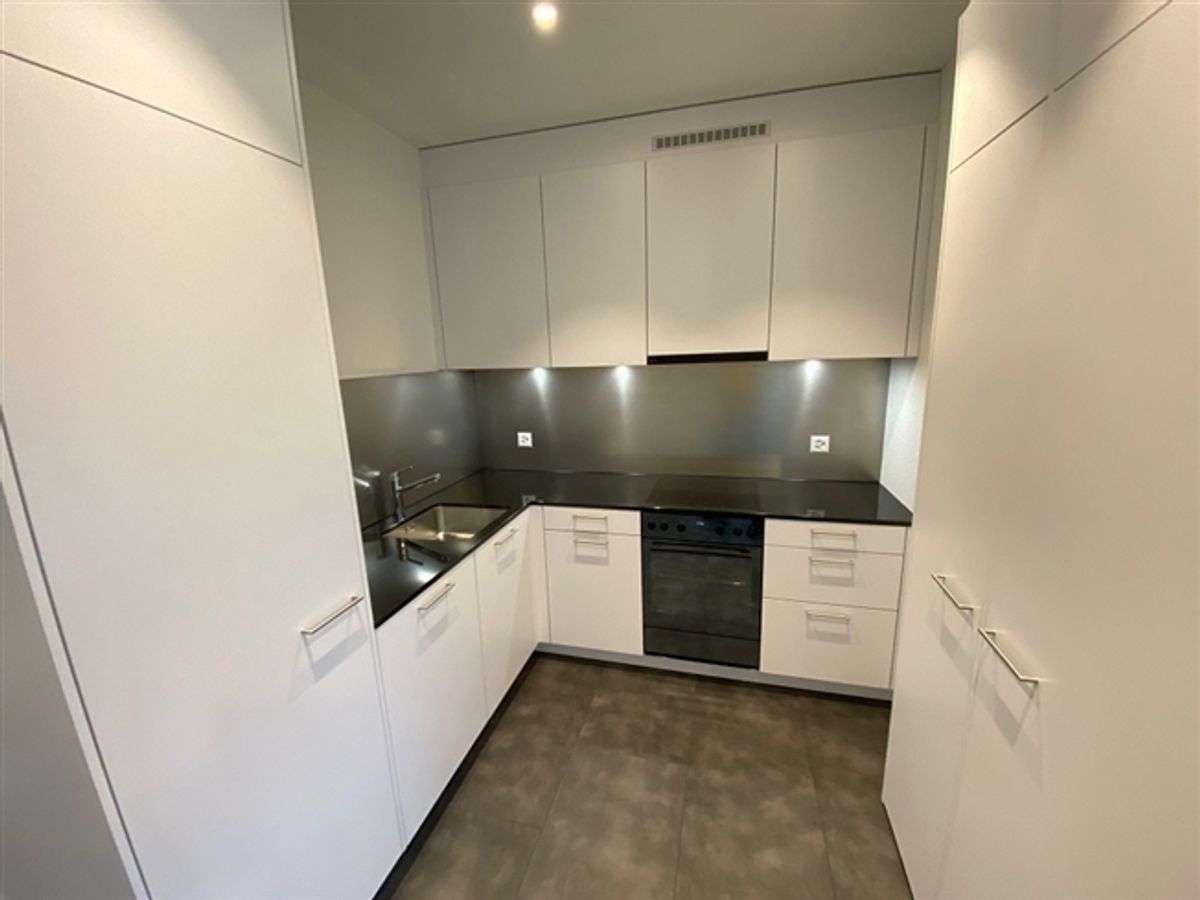 in zentraler Lage 3.5-Zimmer-Wohnung im 1. OG - 5