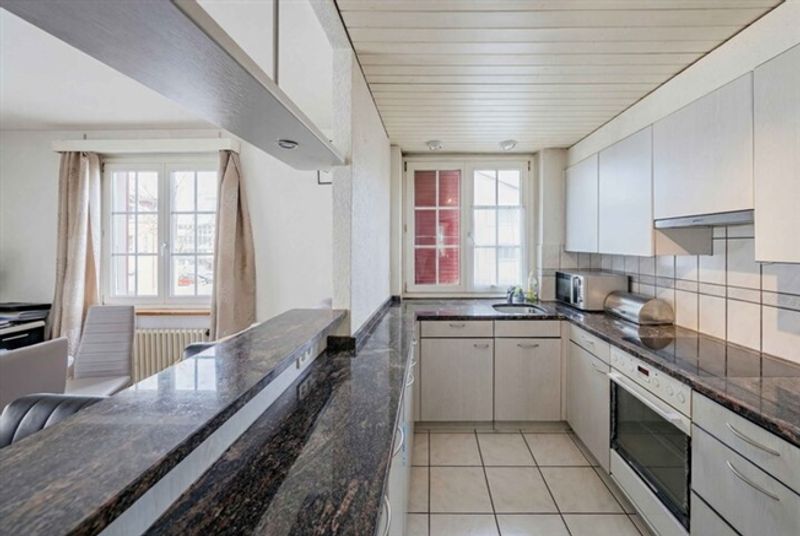ERTRAGSSTARKES WOHN- UND GESCHÄFTSHAUS MIT RESTAURANT UND WOHNUNGEN - 5