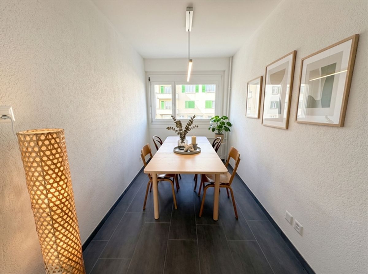 3.5-Zimmer-Wohnung renoviert, Seeblick, sehr ruhige Lage - 0
