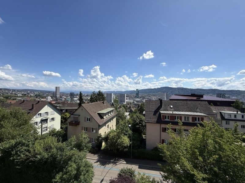 Zentrales Wohnen mit einer unglaublichen Aussicht - 12