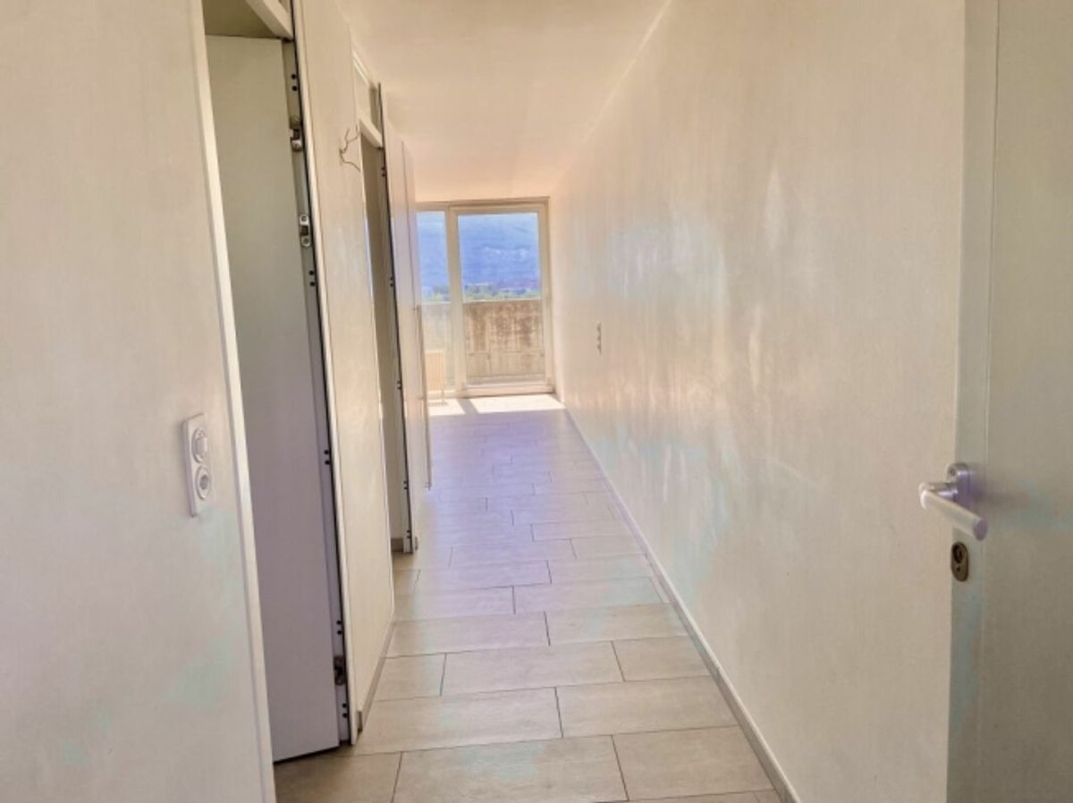 Quartiere Moneral App. 110 - 2,5 locali moderno - 4