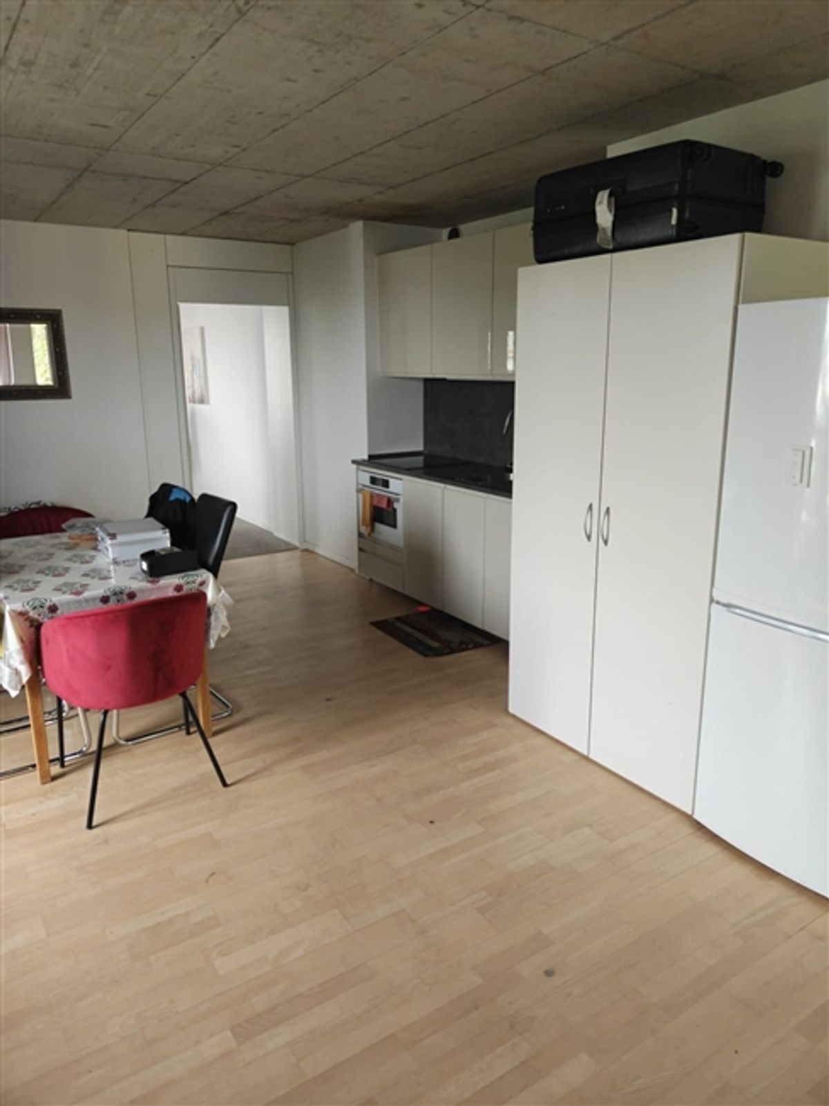 Voll möblierte 2-5-Zimmer-Wohnung zur Miete in Wallisellen (Melchrütistraße 14) - 10