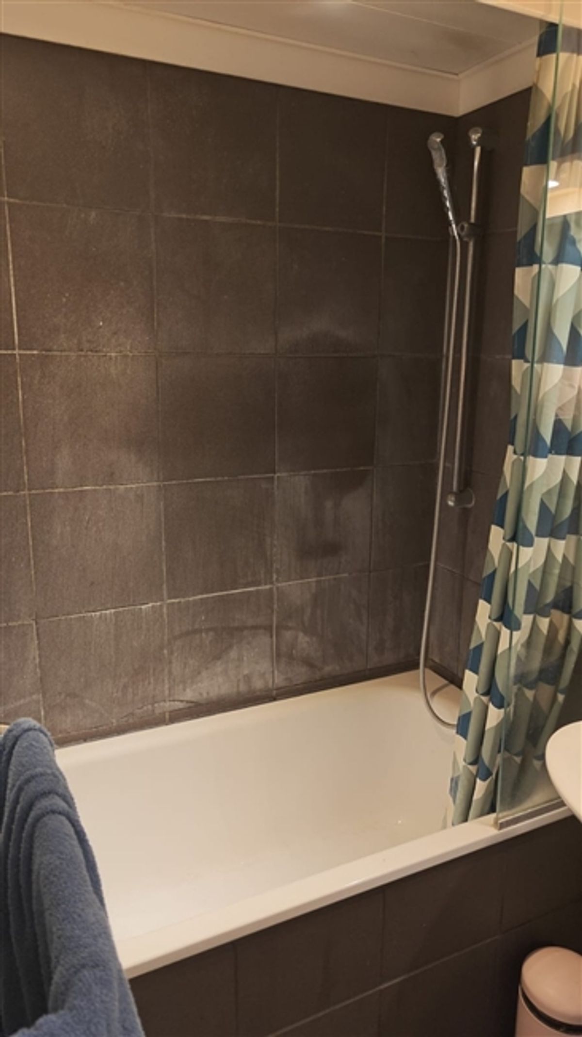 Voll möblierte 2-5-Zimmer-Wohnung zur Miete in Wallisellen (Melchrütistraße 14) - 12