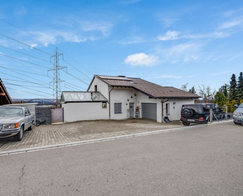 RARITÄT IN BESTLAGE MIT POOL, WINTERGARTEN UND GRILL-LOUNGE FRISCH RENOVIERT - 3