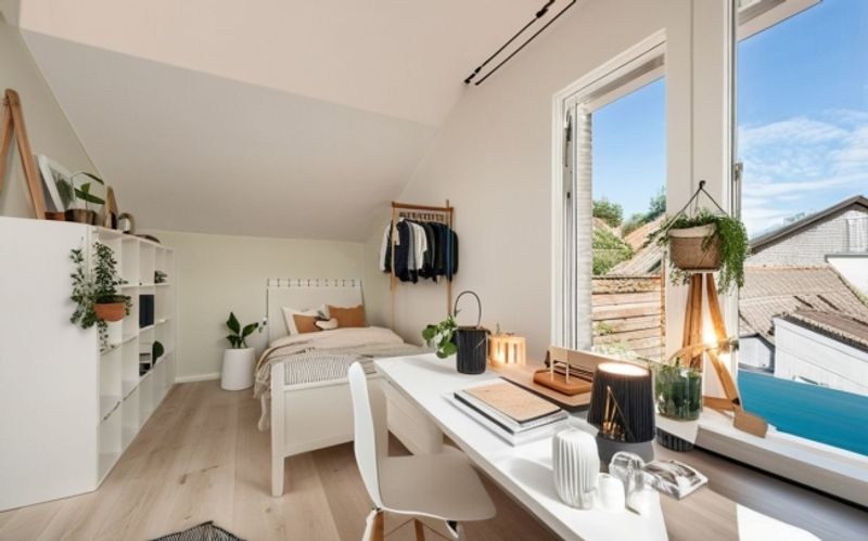 RARITÄT IN BESTLAGE MIT POOL, WINTERGARTEN UND GRILL-LOUNGE FRISCH RENOVIERT - 12