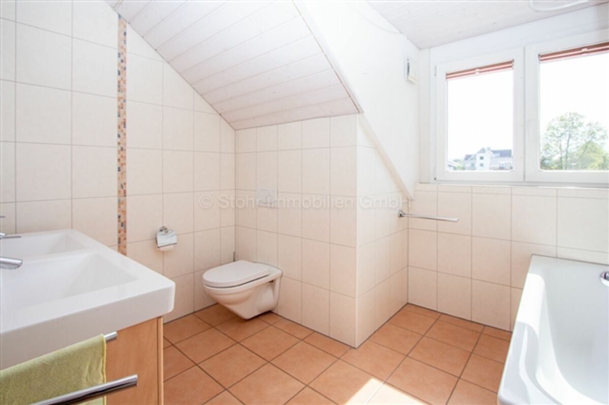 Helles 5.5 Zimmer Reiheneckhaus an kinderfreundlicher Lage - 10