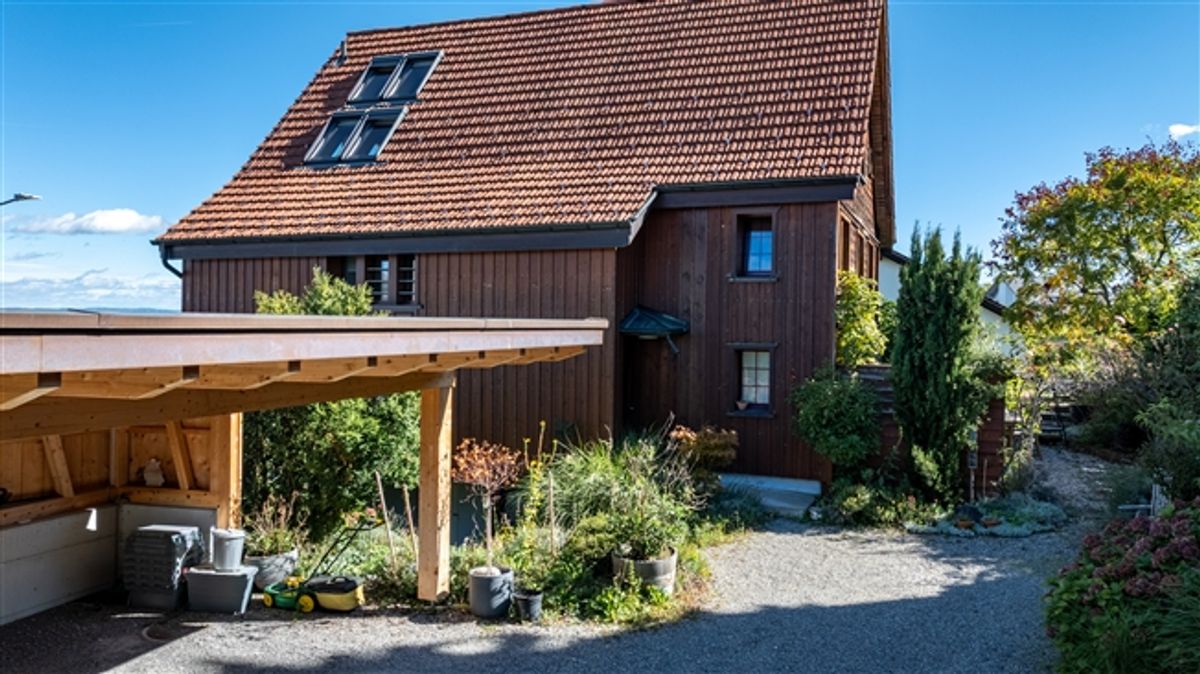 5½-Zi.-EFH mit Bodenseeblick – Historisch & Modern - 2