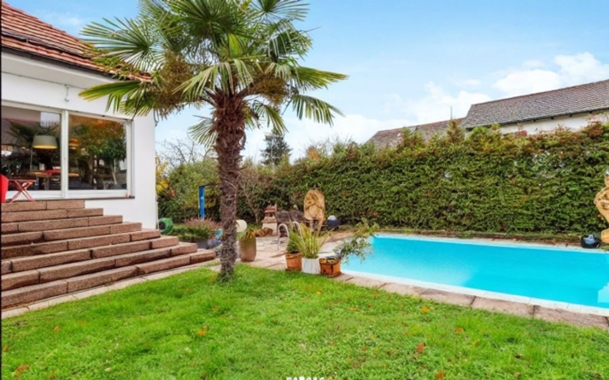 Exklusives, ruhig gelegenes Einfamilienhaus mit Pool zur Langzeitmiete - 0