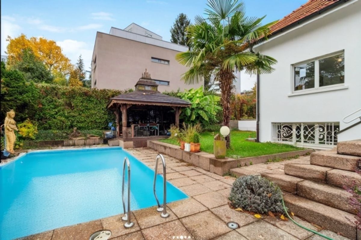 Exklusives, ruhig gelegenes Einfamilienhaus mit Pool zur Langzeitmiete - 2