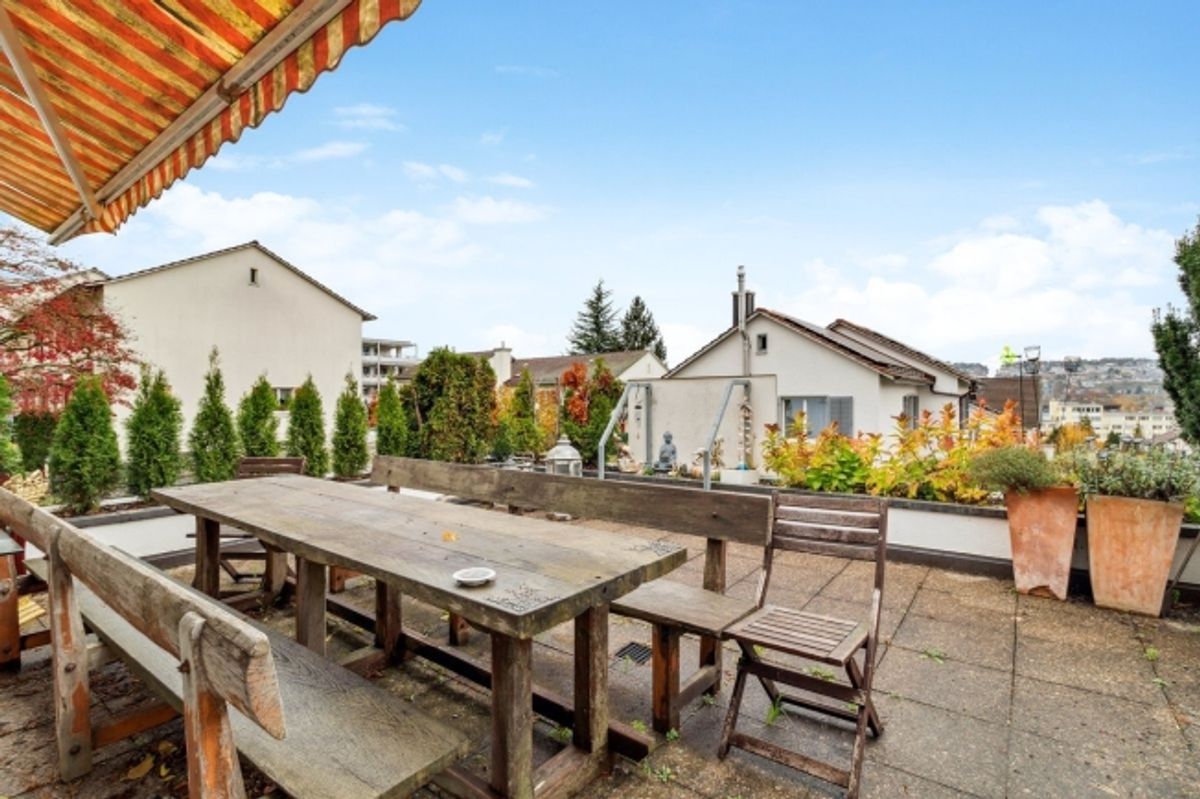 Exklusives, ruhig gelegenes Einfamilienhaus mit Pool zur Langzeitmiete - 10