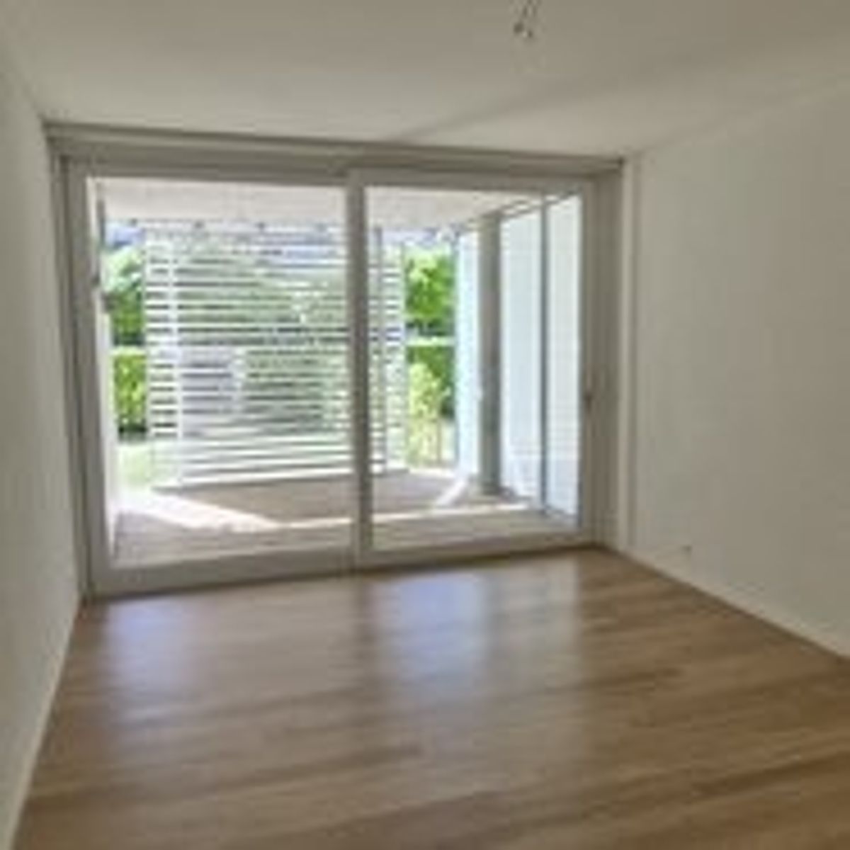 2 ½ Zimmer-Wohnung in Seebach mieten! - 2