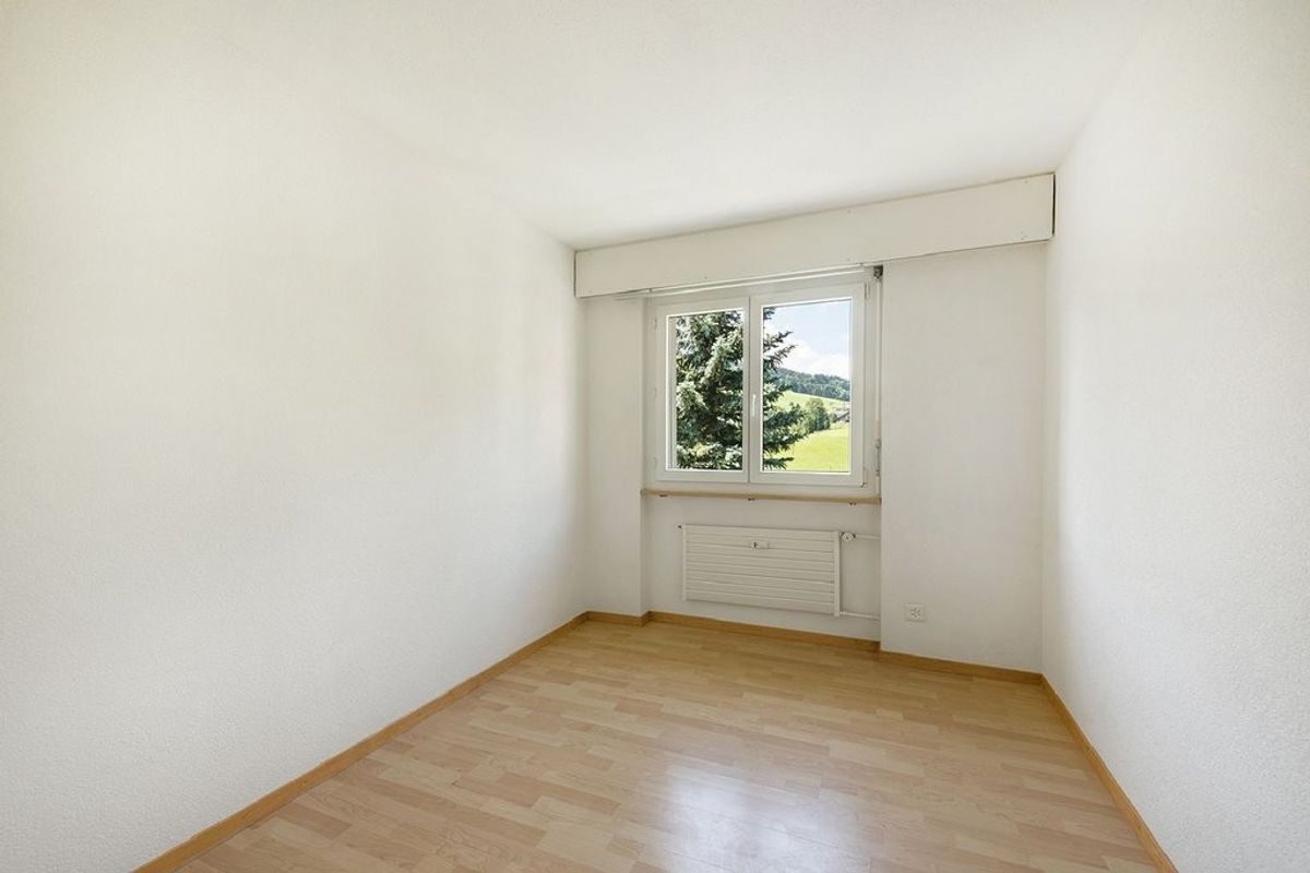 Wohnung an ruhiger Lage mit schöner Weitsicht! - 3