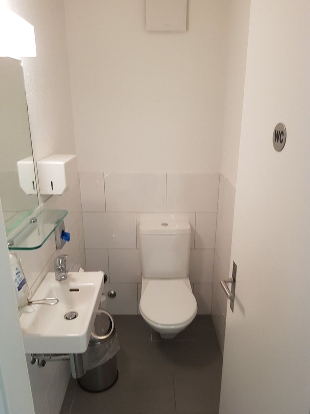 Büro-/Praxisräume Nähe Bahnhof mit flexibler Raumaufteilung - 7