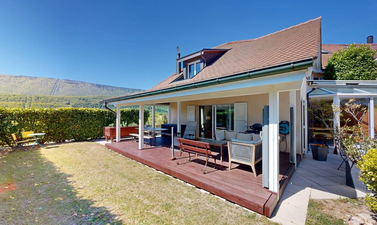 Family Home for Sale – 189 m² with Garden and Mountain Views - 7