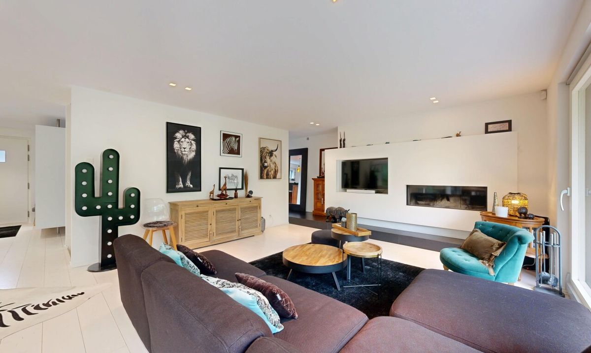 A magnificent detached villa in a peaceful setting in Monts de Corsier - 1