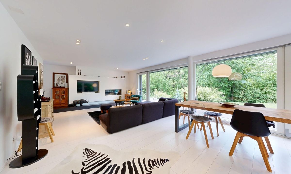 A magnificent detached villa in a peaceful setting in Monts de Corsier - 3