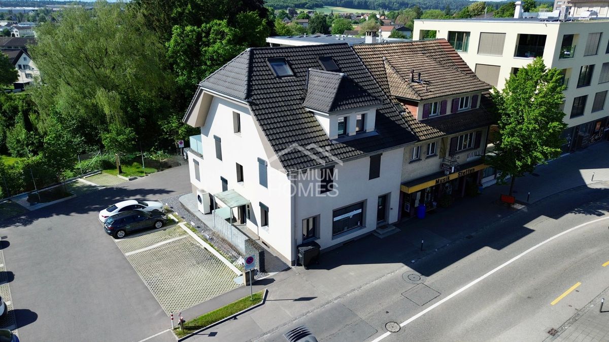 Charmante 2.5-Zimmer-Dachwohnung! - 0