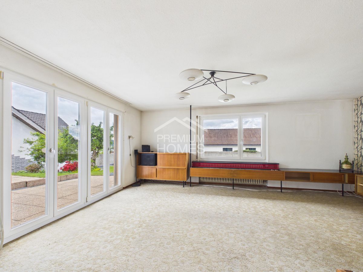 Familienhaus mit Einliegerwohnung - Potenzial an bester Lage - 10