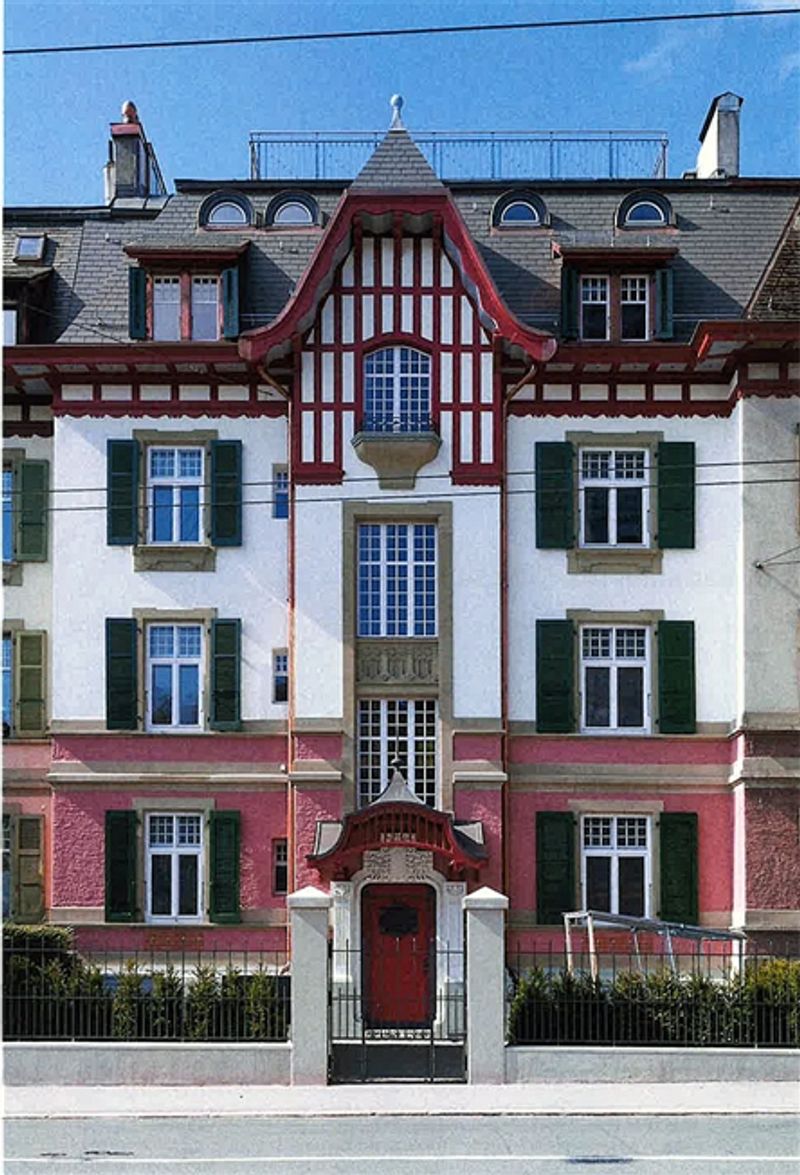 Luxuriös wohnen im kernsanierten Jugendstilhaus - 6