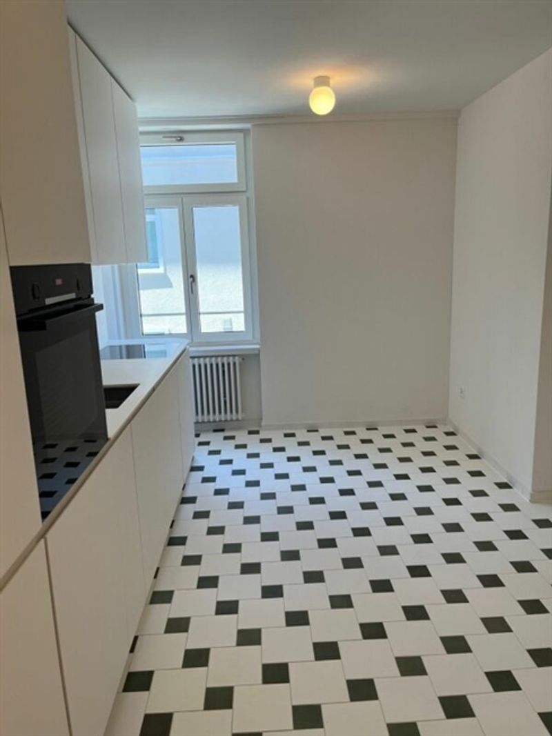 Helle 2.5 Zimmer-Wohnung mit Balkon im schönen Museumsquartier - 5