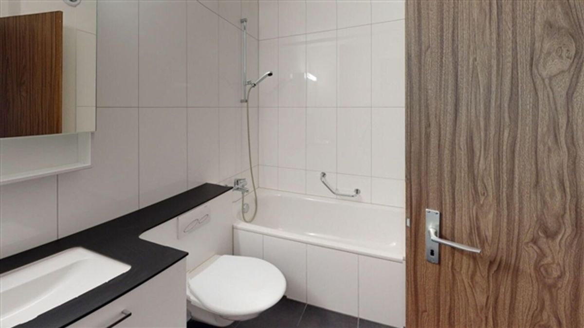 2.5 Zimmer Wohnung mit Balkon - 3