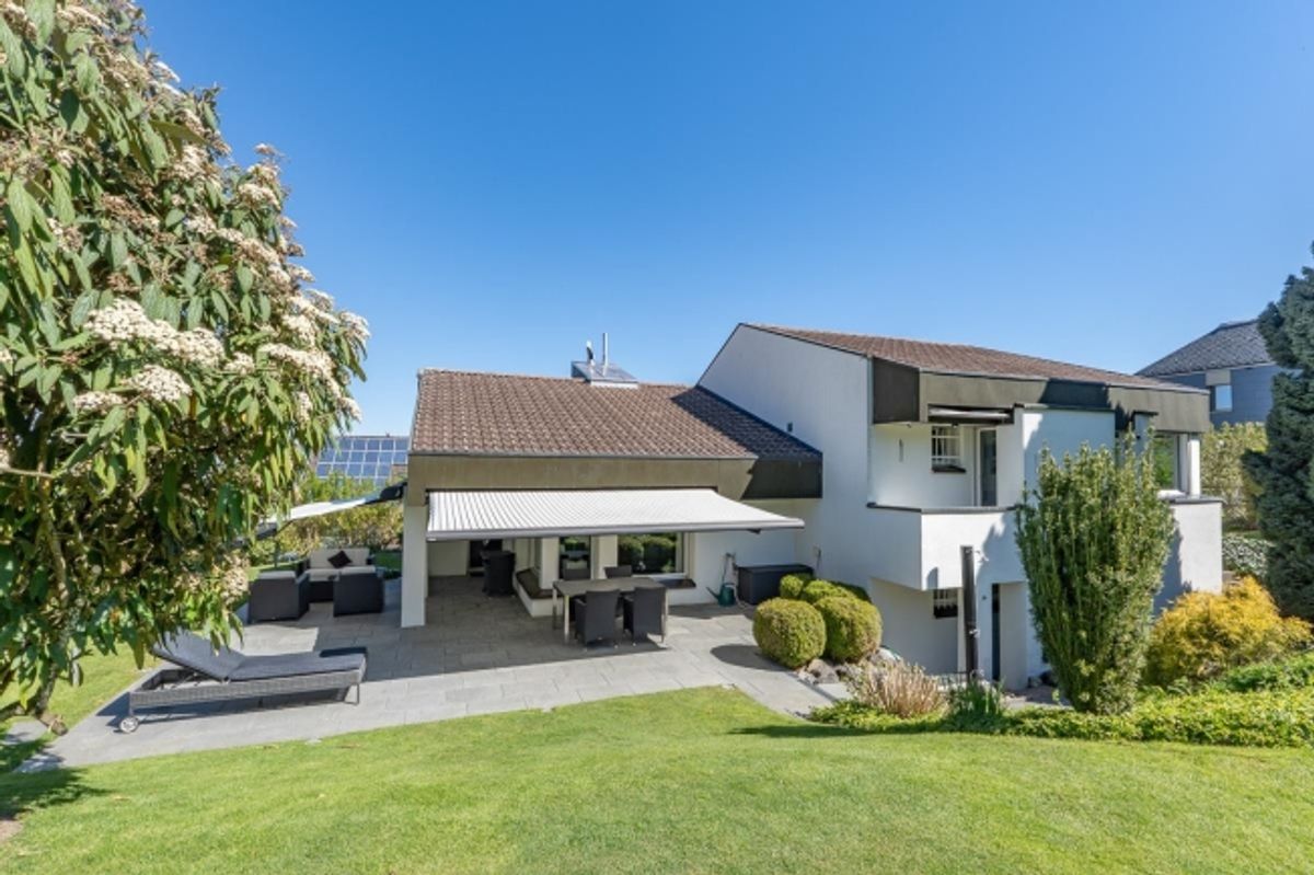 Wohnoase Grosses 4.5-Zi. Einfamilienhaus mit Gartenparadies - 0