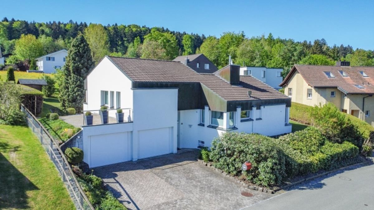 Wohnoase Grosses 4.5-Zi. Einfamilienhaus mit Gartenparadies - 1