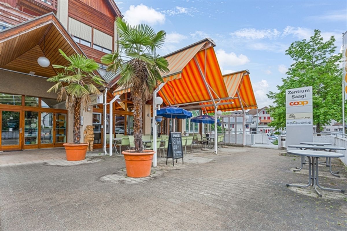 Charmantes Restaurant mit Terrasse - 7