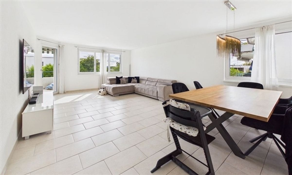 4.5-Zimmer-Wohnung mit grosser Terrasse in Winkel mieten - 6