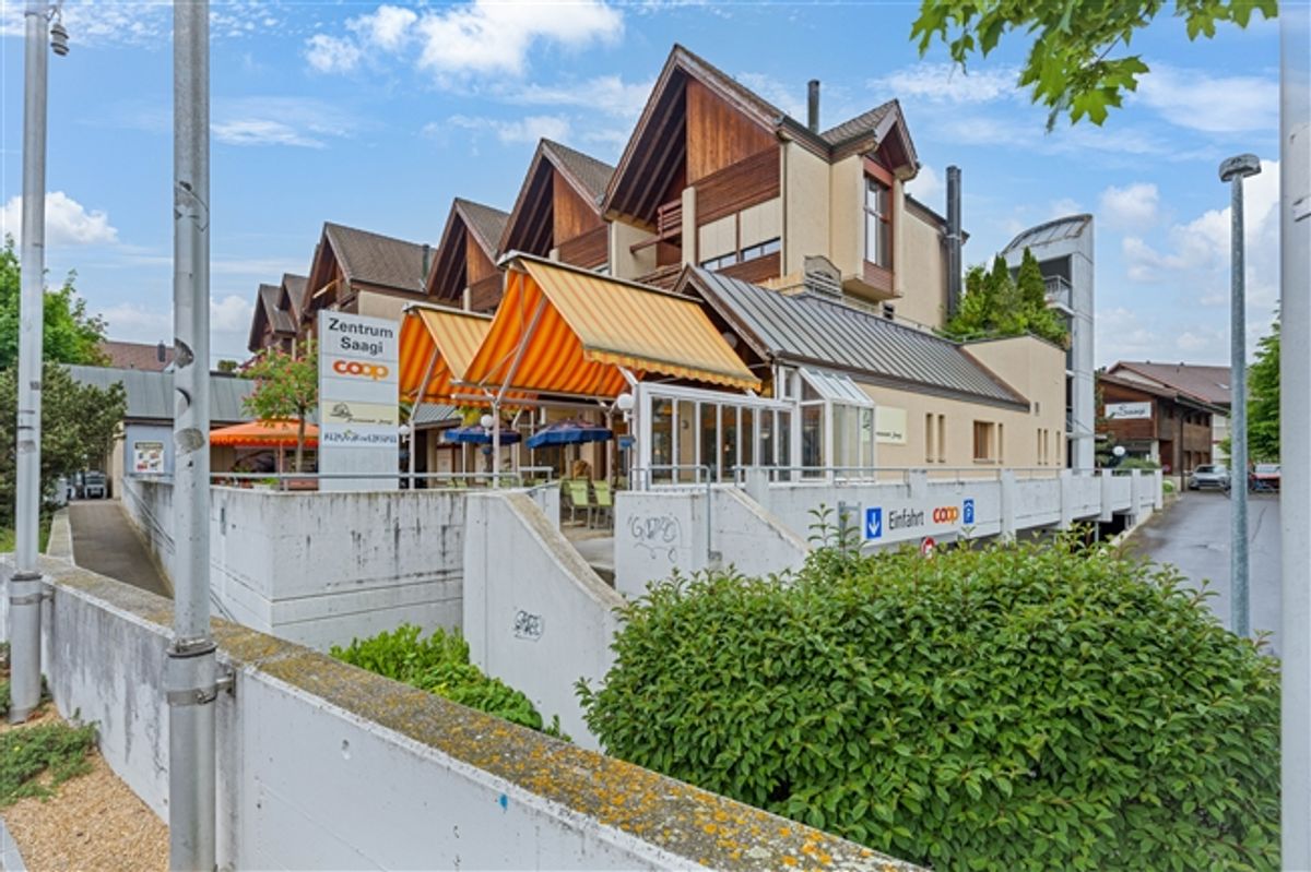 Charmantes Restaurant mit Terrasse - 9