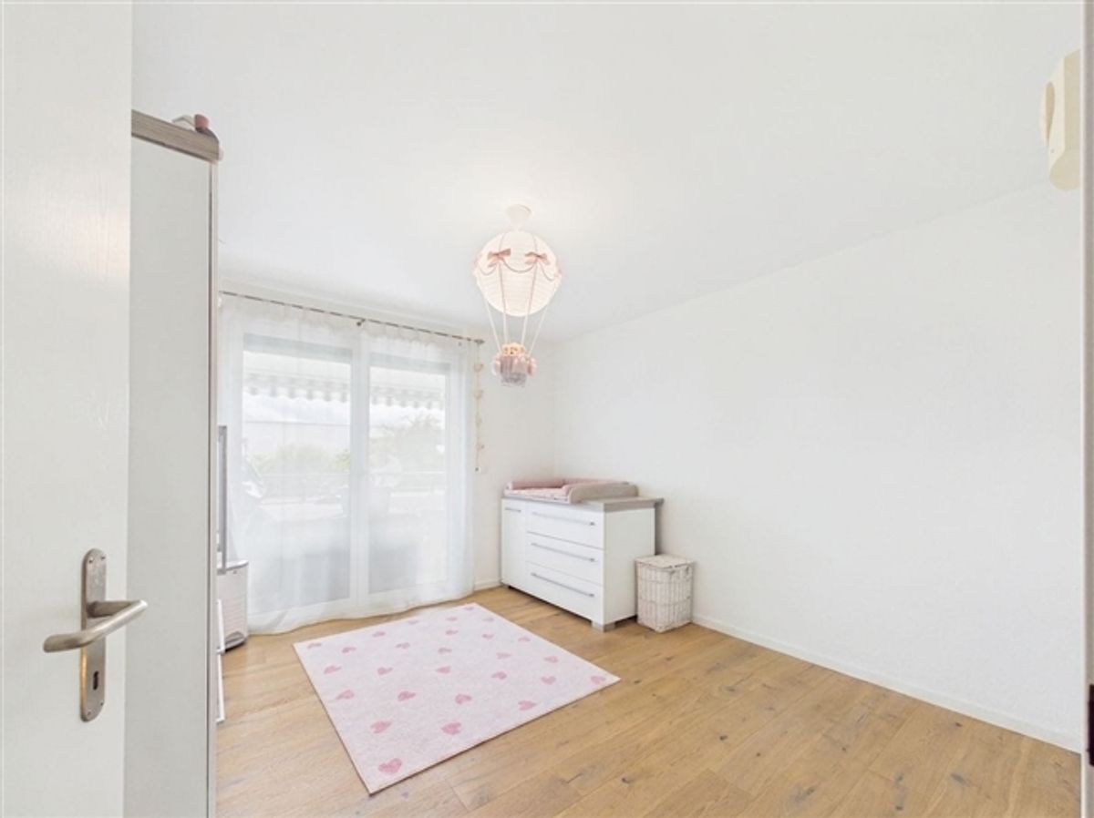 4.5-Zimmer-Wohnung mit grosser Terrasse in Winkel mieten - 9