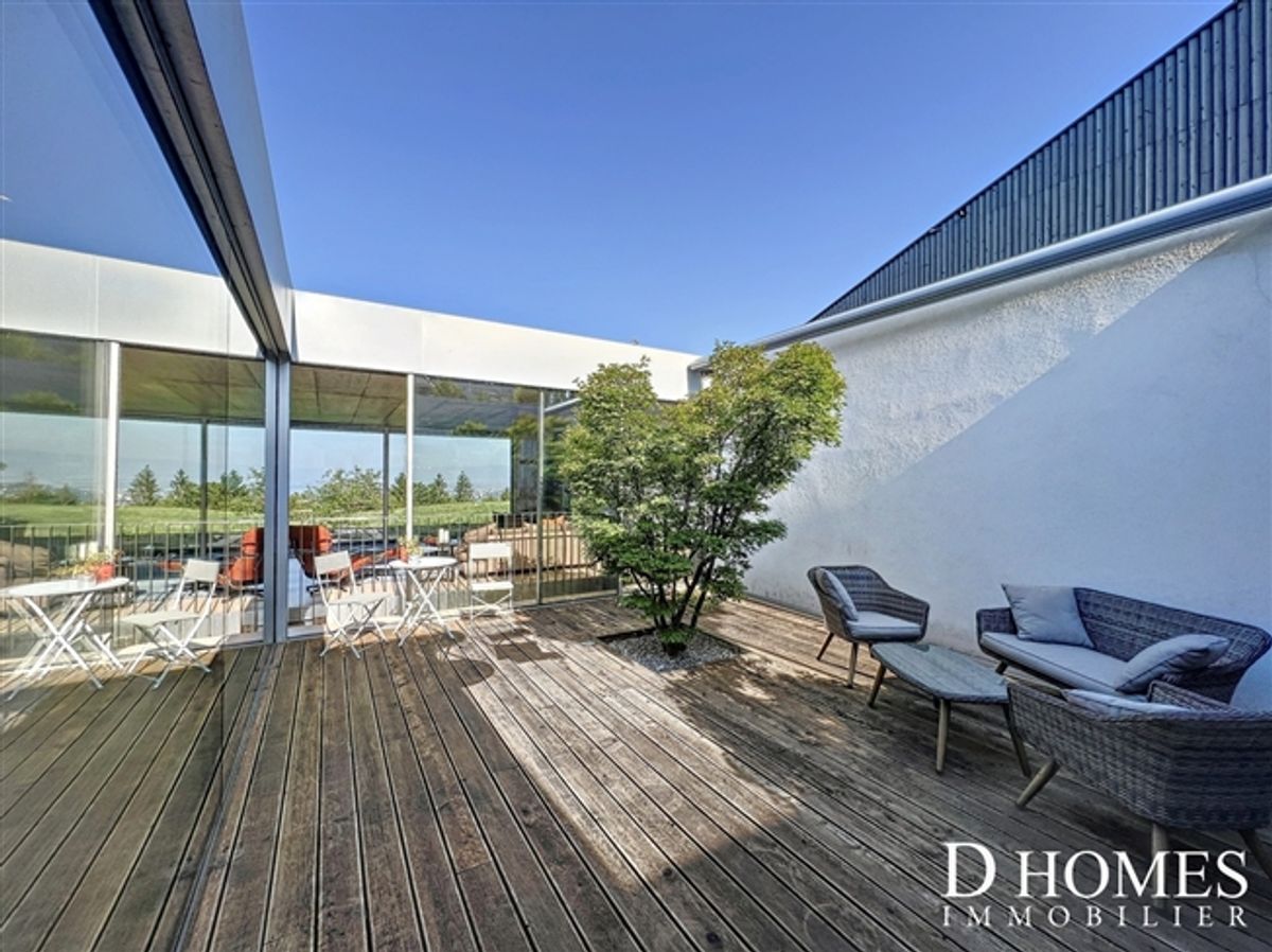EXKLUSIV I Duplex-Villa mit Blick auf den See - 3