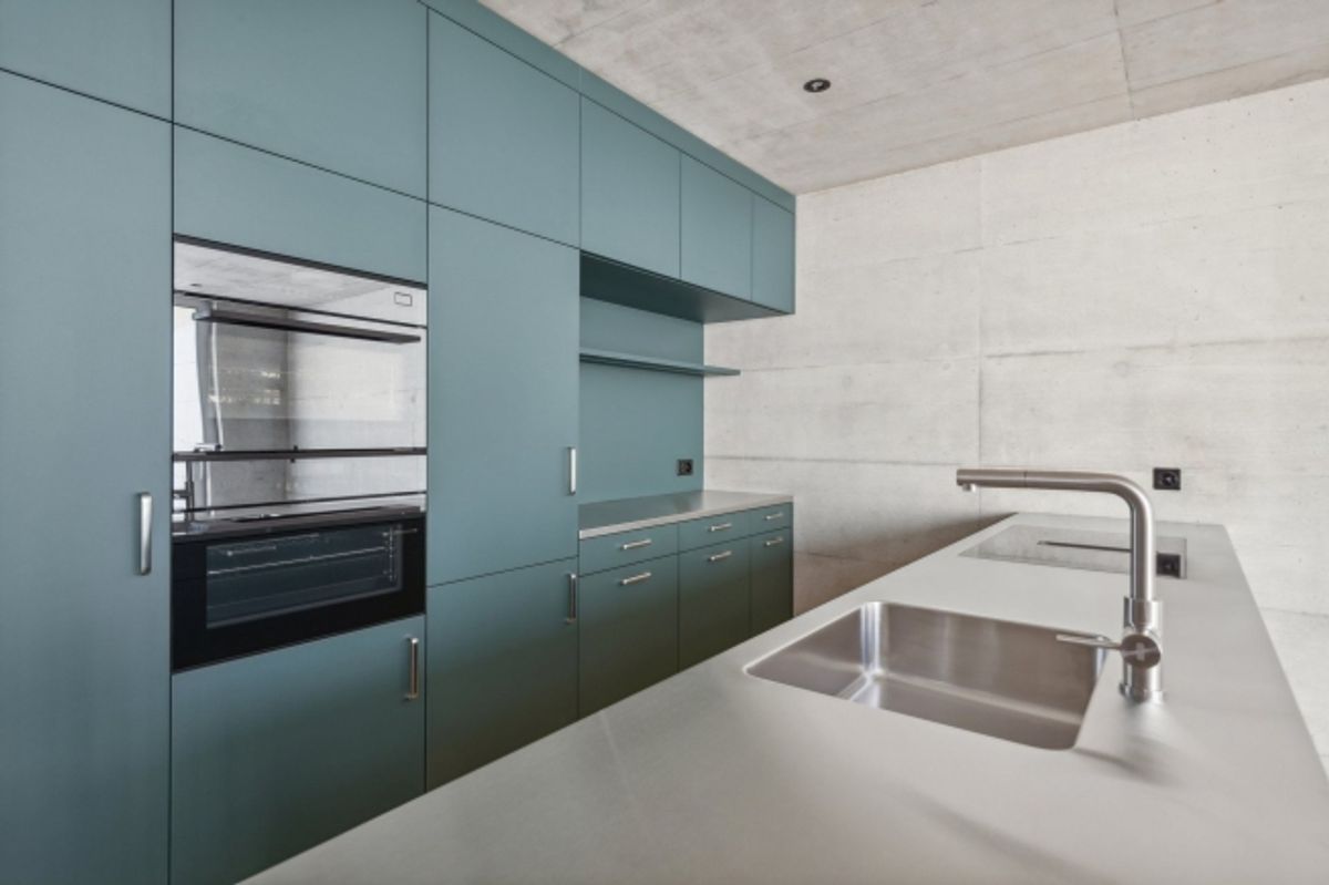 Luxuriöses Townhouse-Wohnen mit atemberaubendem Atrium und modernem Design - 9