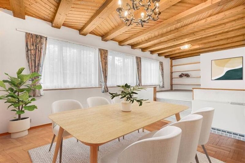 EXKLUSIVES LANDHAUS MIT GESCHICHTE  – IDEAL FÜR MEHRGENERATIONSWOHNEN  IN STEINMAUR - 4