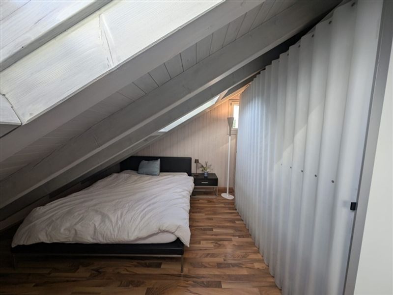 2½ ZIMMER-MAISONETTEWOHNUNG IN UNTERÄGERI (ZG), MÖBLIERT, TEMPORÄR - 5