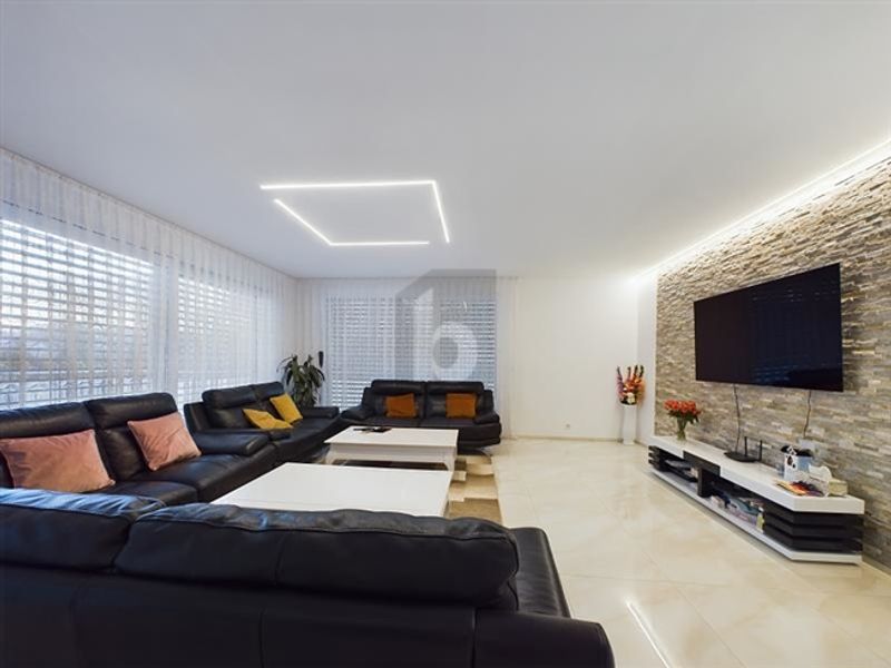 BEAUCOUP D'ESPACE DE VIE POUR UNE GRANDE FAMILLE - 5
