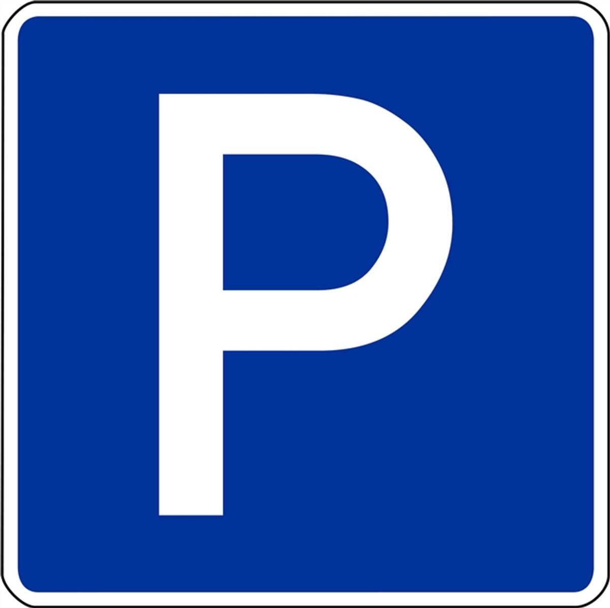 Innenparkplatz in einem bewachten Parkhaus - 0