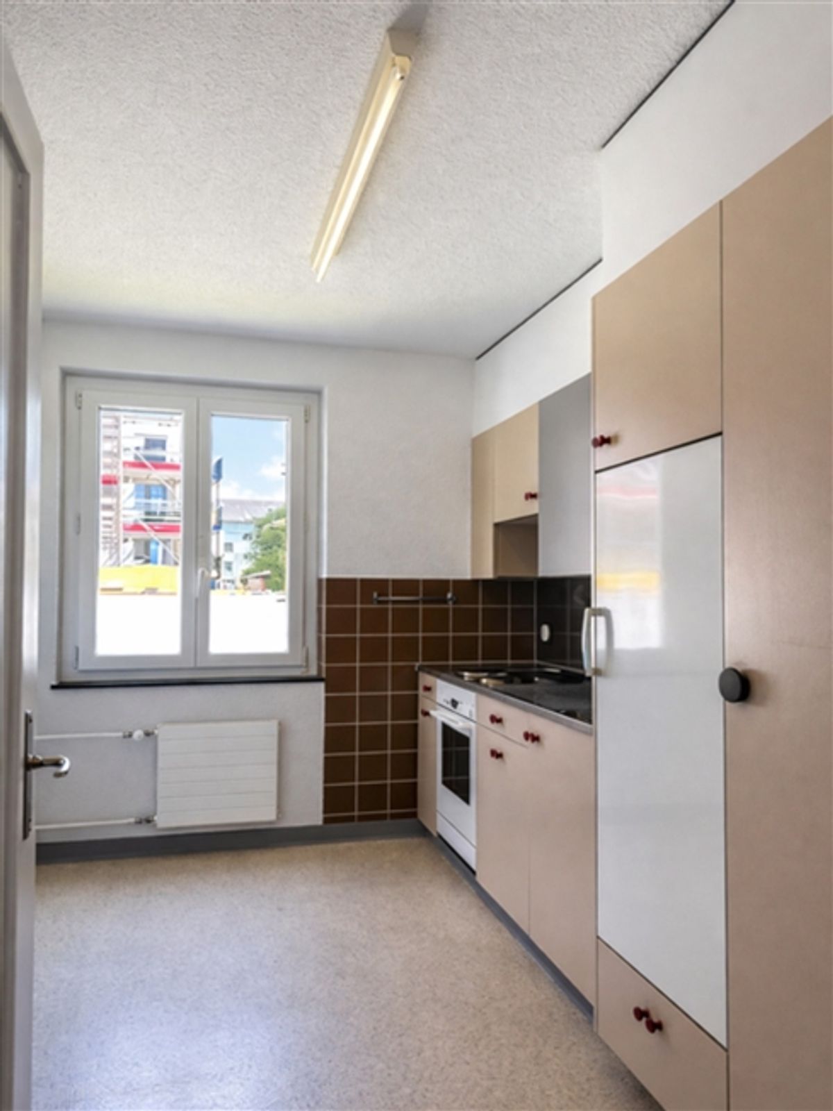 2-ZWG im EG, in 8047 Zürich zu vermieten - 2