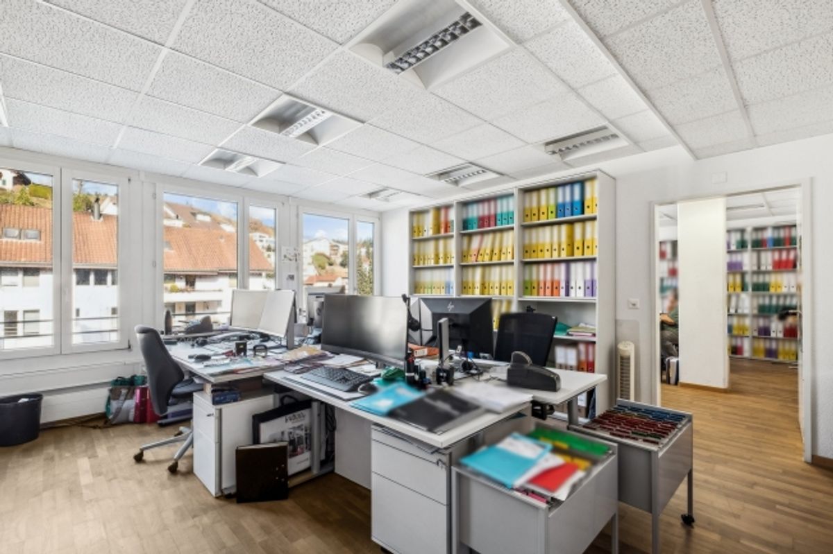 Attraktibe Büro-, Therapie oder Dienstleistungsfläche - 0