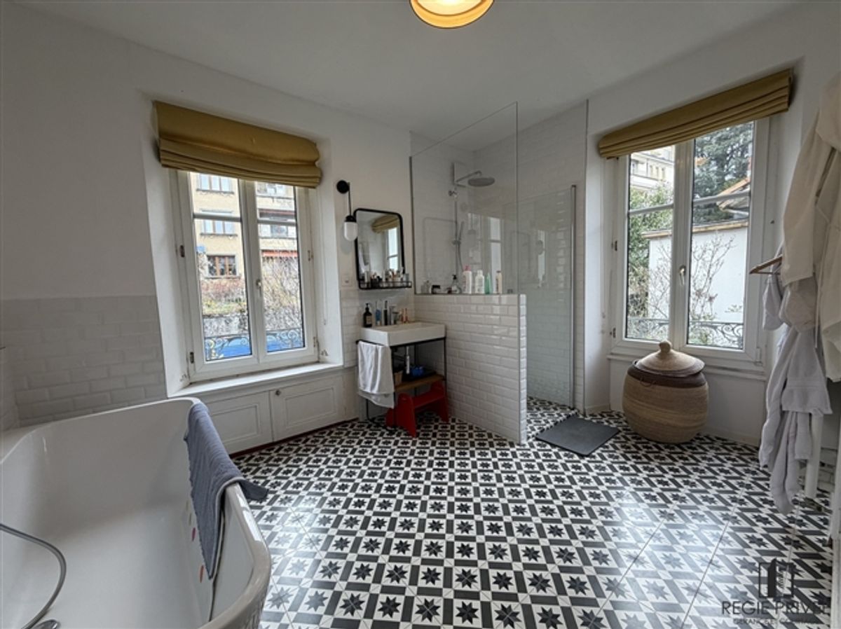 Wunderschönes möbliertes Triplex mit grossem Garten im Zentrum von Lausanne - 7